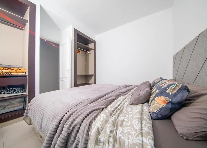 Playa Fanabe アパート *