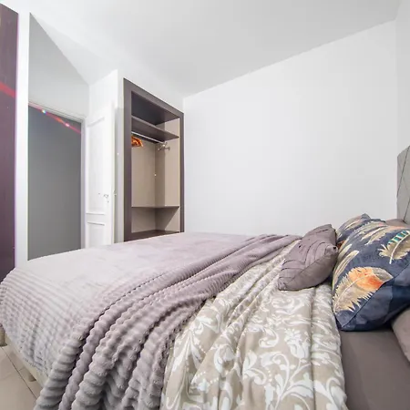 Playa Fanabe Апартаменты *